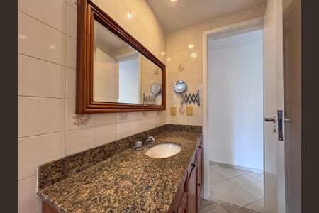 Apartamento para alugar com 123m², 3 quartos e 2 vagas Apartamento para alugar com 123m², 3 quartos e 2 vagasSuíte - Banheiro