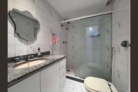 Apartamento para alugar com 123m², 3 quartos e 2 vagas Apartamento para alugar com 123m², 3 quartos e 2 vagasBanheiro Social