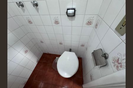 Apartamento para alugar com 123m², 3 quartos e 2 vagas Apartamento para alugar com 123m², 3 quartos e 2 vagasCozinha e Área de Serviço - Banheiro