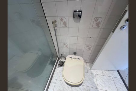 Apartamento para alugar com 123m², 3 quartos e 2 vagas Apartamento para alugar com 123m², 3 quartos e 2 vagasBanheiro Social