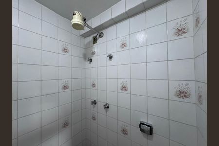 Apartamento para alugar com 123m², 3 quartos e 2 vagas Apartamento para alugar com 123m², 3 quartos e 2 vagasCozinha e Área de Serviço - Banheiro