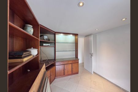 Apartamento para alugar com 123m², 3 quartos e 2 vagas Apartamento para alugar com 123m², 3 quartos e 2 vagasQuarto 2