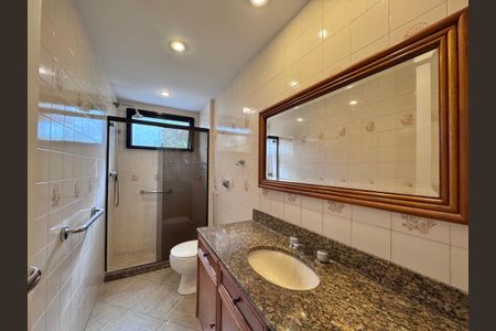 Apartamento para alugar com 123m², 3 quartos e 2 vagas Apartamento para alugar com 123m², 3 quartos e 2 vagasSuíte - Banheiro