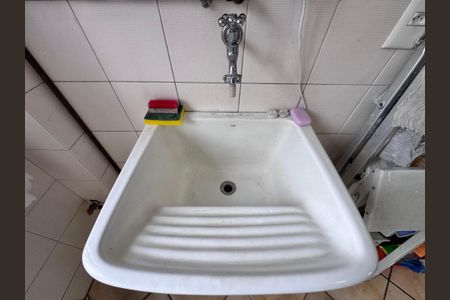 Apartamento para alugar com 123m², 3 quartos e 2 vagas Apartamento para alugar com 123m², 3 quartos e 2 vagasCozinha e Área de Serviço