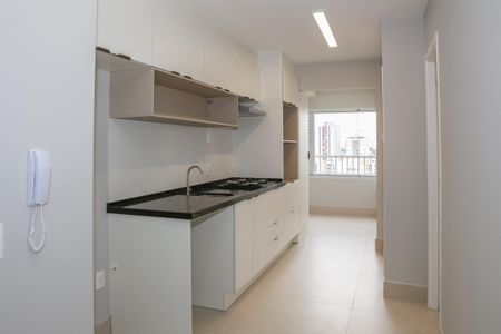 Sala e Cozinha de apartamento para alugar com 2 quartos, 37m² em Lapa, São Paulo