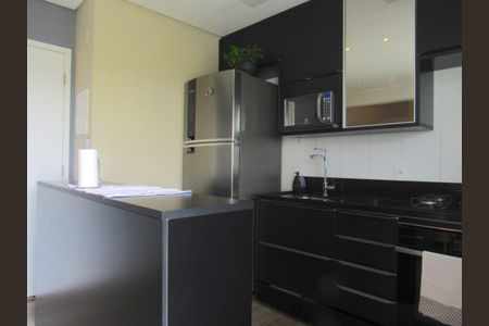 Sala - Cozinha de apartamento à venda com 2 quartos, 47m² em Padroeira, Osasco