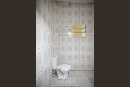 Banheiro Social de casa para alugar com 1 quarto, 50m² em Vila Moraes, São Paulo