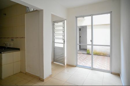 Sala de casa para alugar com 1 quarto, 50m² em Vila Moraes, São Paulo