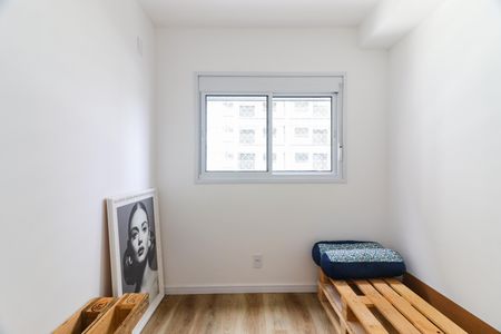 Quarto 1 de apartamento para alugar com 2 quartos, 38m² em Vila Sonia, São Paulo