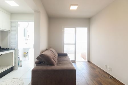 Sala de apartamento à venda com 2 quartos, 69m² em Chácara Seis de Outubro, São Paulo