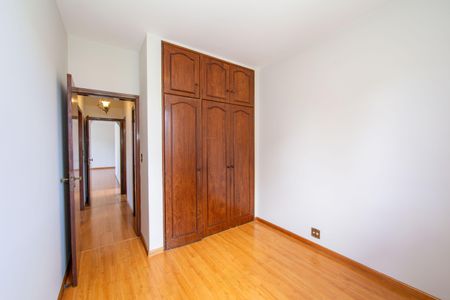 Apartamento à venda com 140m², 4 quartos e 2 vagas Apartamento à venda com 140m², 4 quartos e 2 vagasQUARTO3