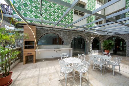 Apartamento à venda com 140m², 4 quartos e 2 vagas Apartamento à venda com 140m², 4 quartos e 2 vagasESPACO GOURMET