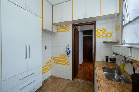 Apartamento à venda com 140m², 4 quartos e 2 vagas Apartamento à venda com 140m², 4 quartos e 2 vagasCOZINHA