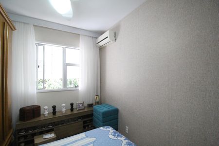 Apartamento à venda com 76m², 2 quartos e 1 vagaQuarto 2