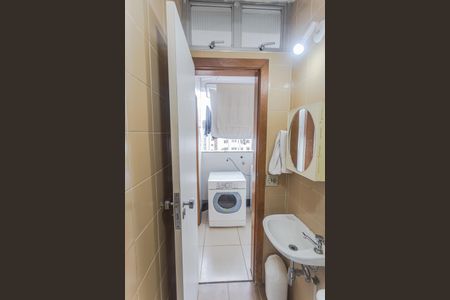 Apartamento à venda com 301m², 4 quartos e 3 vagasBanheiro de serviço