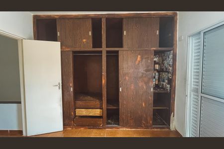 Quarto 1 de casa à venda com 3 quartos, 106m² em Chora Menino, São Paulo