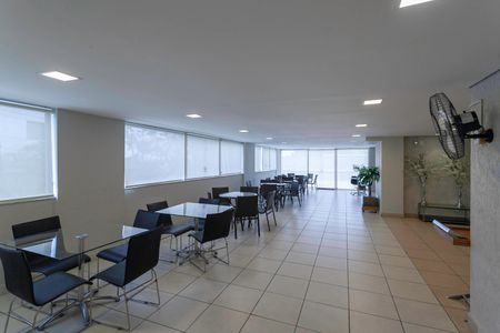 Apartamento à venda com 149m², 4 quartos e 2 vagasÁrea comum - Salão de festas