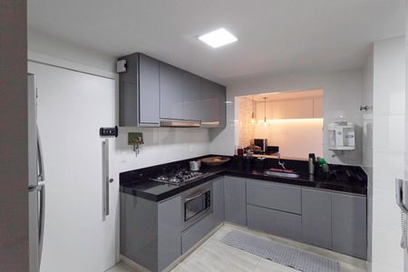Apartamento à venda com 149m², 4 quartos e 2 vagasCozinha