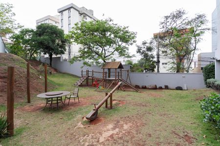 Apartamento à venda com 149m², 4 quartos e 2 vagasÁrea comum - Playground