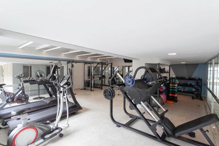 Apartamento à venda com 149m², 4 quartos e 2 vagasÁrea comum - Academia