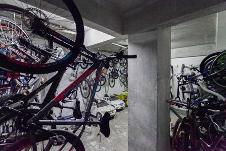 Apartamento à venda com 149m², 4 quartos e 2 vagasÁrea comum - Bicicletário