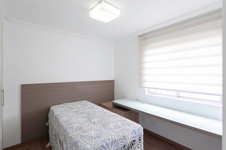 Apartamento à venda com 149m², 4 quartos e 2 vagasQuarto 2