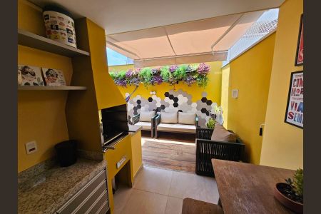 Casa de condomínio à venda com 100m², 3 quartos e 2 vagas