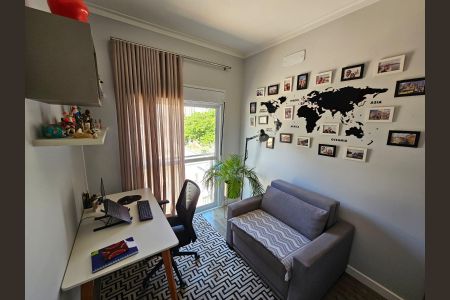 Casa de condomínio à venda com 100m², 3 quartos e 2 vagas Casa de condomínio à venda com 100m², 3 quartos e 2 vagasEscritório