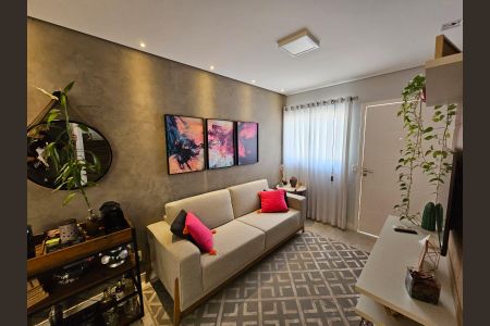 Casa de condomínio à venda com 100m², 3 quartos e 2 vagas Casa de condomínio à venda com 100m², 3 quartos e 2 vagasSala