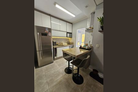 Casa de condomínio à venda com 100m², 3 quartos e 2 vagas Casa de condomínio à venda com 100m², 3 quartos e 2 vagasCozinha