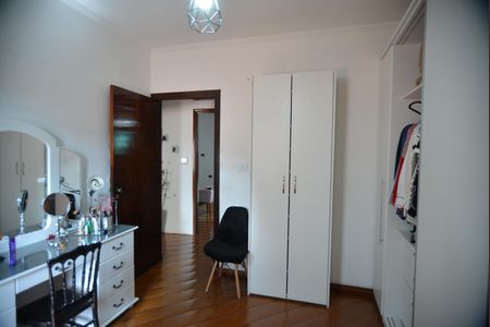 Casa à venda com 320m², 5 quartos e 4 vagasQuarto 4