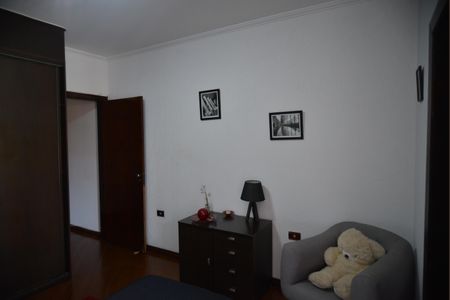 Casa à venda com 320m², 5 quartos e 4 vagasQuarto Suite 2