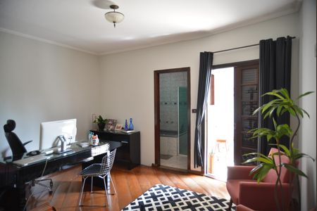 Casa à venda com 320m², 5 quartos e 4 vagasQuarto Suite 1