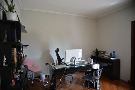 Casa à venda com 320m², 5 quartos e 4 vagasQuarto Suite 1