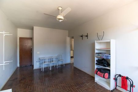 Sala de apartamento à venda com 1 quarto, 64m² em Icaraí, Niterói