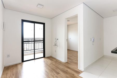 Apartamento para alugar com 39m², 2 quartos e sem vaga Apartamento para alugar com 39m², 2 quartos e sem vagaSala