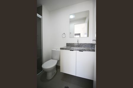 Banheiro Social de apartamento para alugar com 1 quarto, 26m² em Vila Olímpia, São Paulo