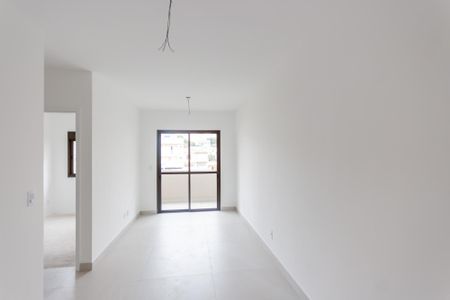Sala de apartamento à venda com 2 quartos, 56m² em Parque das Nações, Santo André