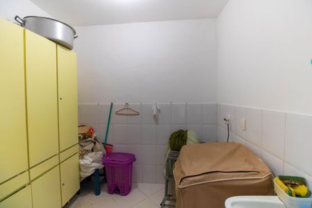 Casa à venda com 400m², 5 quartos e 6 vagasÁrea de Serviço