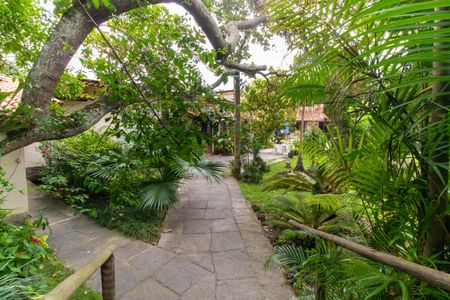 Casa à venda com 400m², 5 quartos e 6 vagasÁrea externa