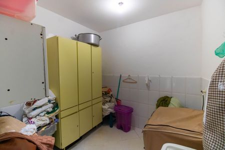 Casa à venda com 400m², 5 quartos e 6 vagasÁrea de Serviço