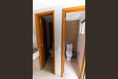 Casa à venda com 400m², 5 quartos e 6 vagasBanheiro Externo