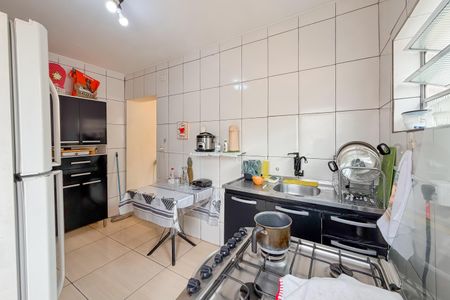 Casa à venda com 143m², 3 quartos e 1 vaga Casa à venda com 143m², 3 quartos e 1 vagaCozinha 2