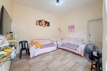 Casa à venda com 143m², 3 quartos e 1 vaga Casa à venda com 143m², 3 quartos e 1 vagaSala 2