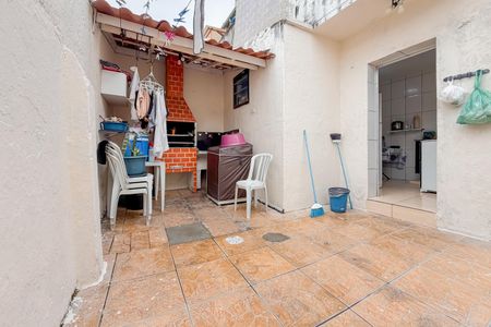Casa à venda com 143m², 3 quartos e 1 vaga Casa à venda com 143m², 3 quartos e 1 vagaChurrasqueira