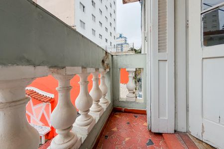 Casa à venda com 143m², 3 quartos e 1 vaga Casa à venda com 143m², 3 quartos e 1 vagaSacada