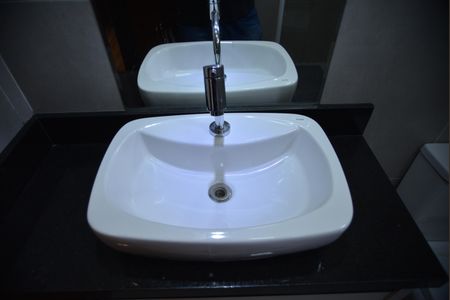 Apartamento para alugar com 80m², 2 quartos e 1 vagaBanheiro da Suíte