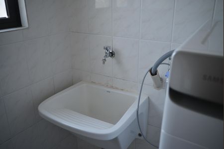 Apartamento para alugar com 80m², 2 quartos e 1 vagaÁrea de Serviço