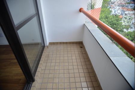 Apartamento para alugar com 80m², 2 quartos e 1 vagaVaranda da Sala