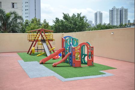 Apartamento para alugar com 80m², 2 quartos e 1 vagaÁrea comum - Playground